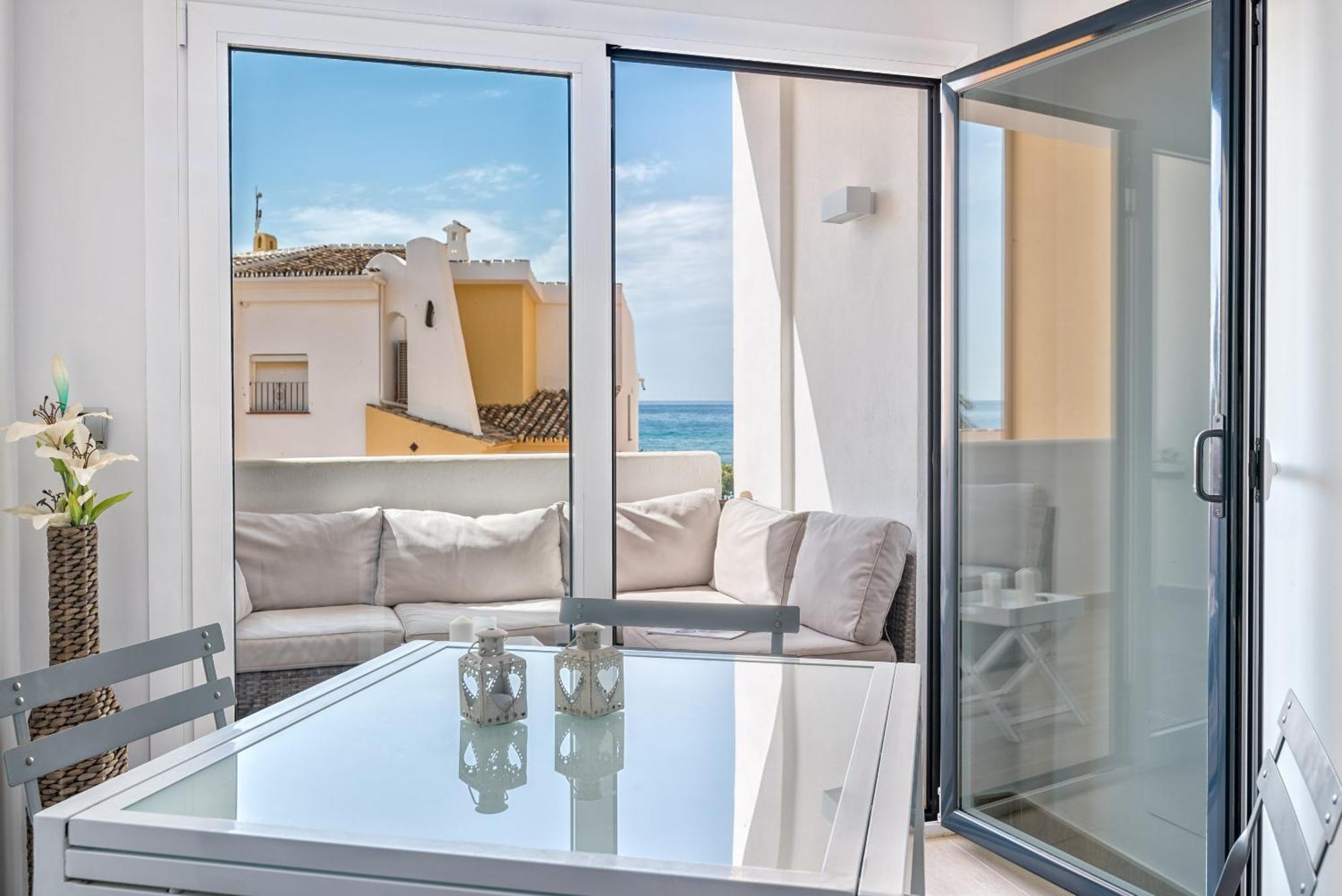 Amazing First Line In Cabopino Marina By Costarentals - M42 Apartamento Marbella