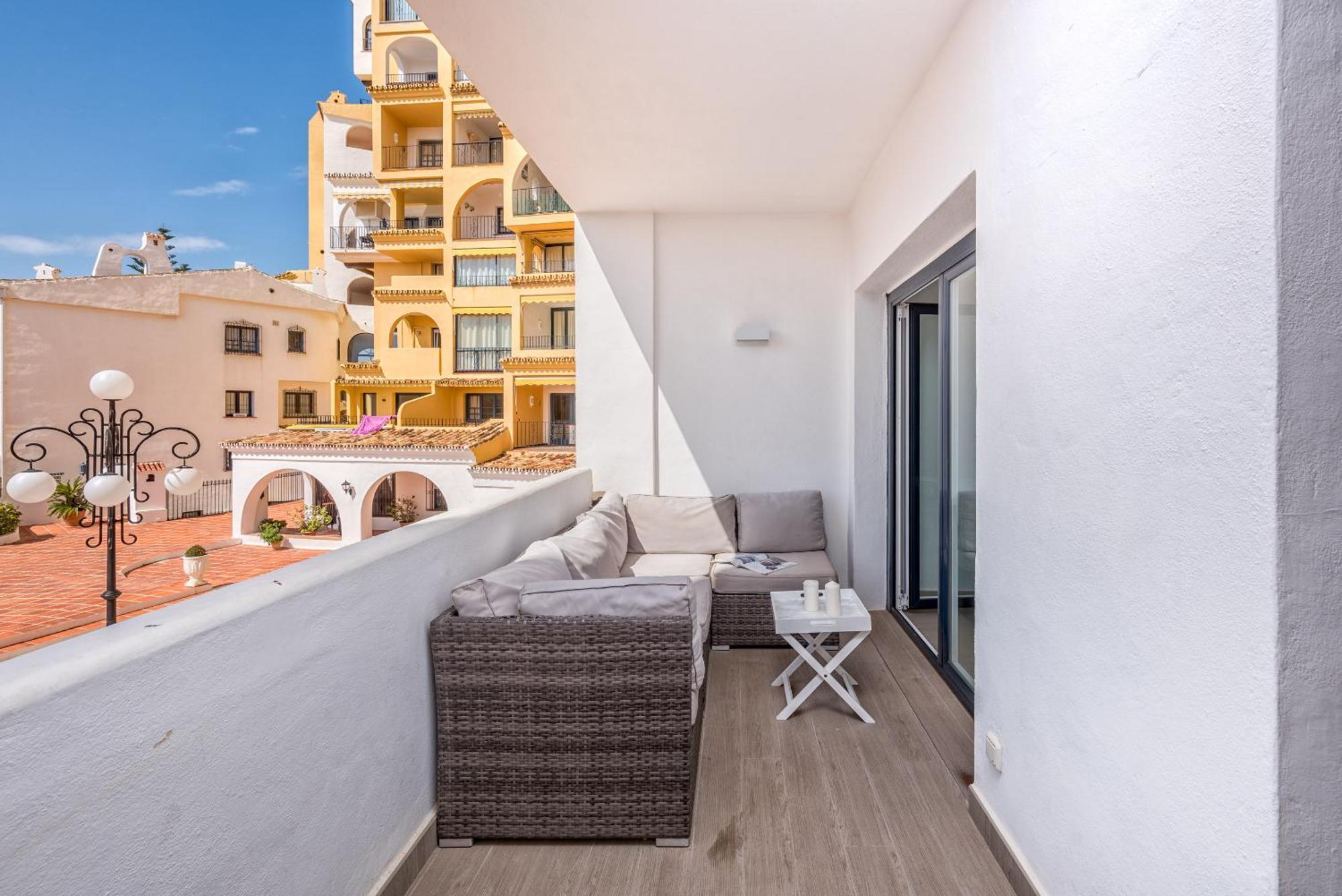 Apartamento Amazing First Line In Cabopino Marina By Costarentals - M42