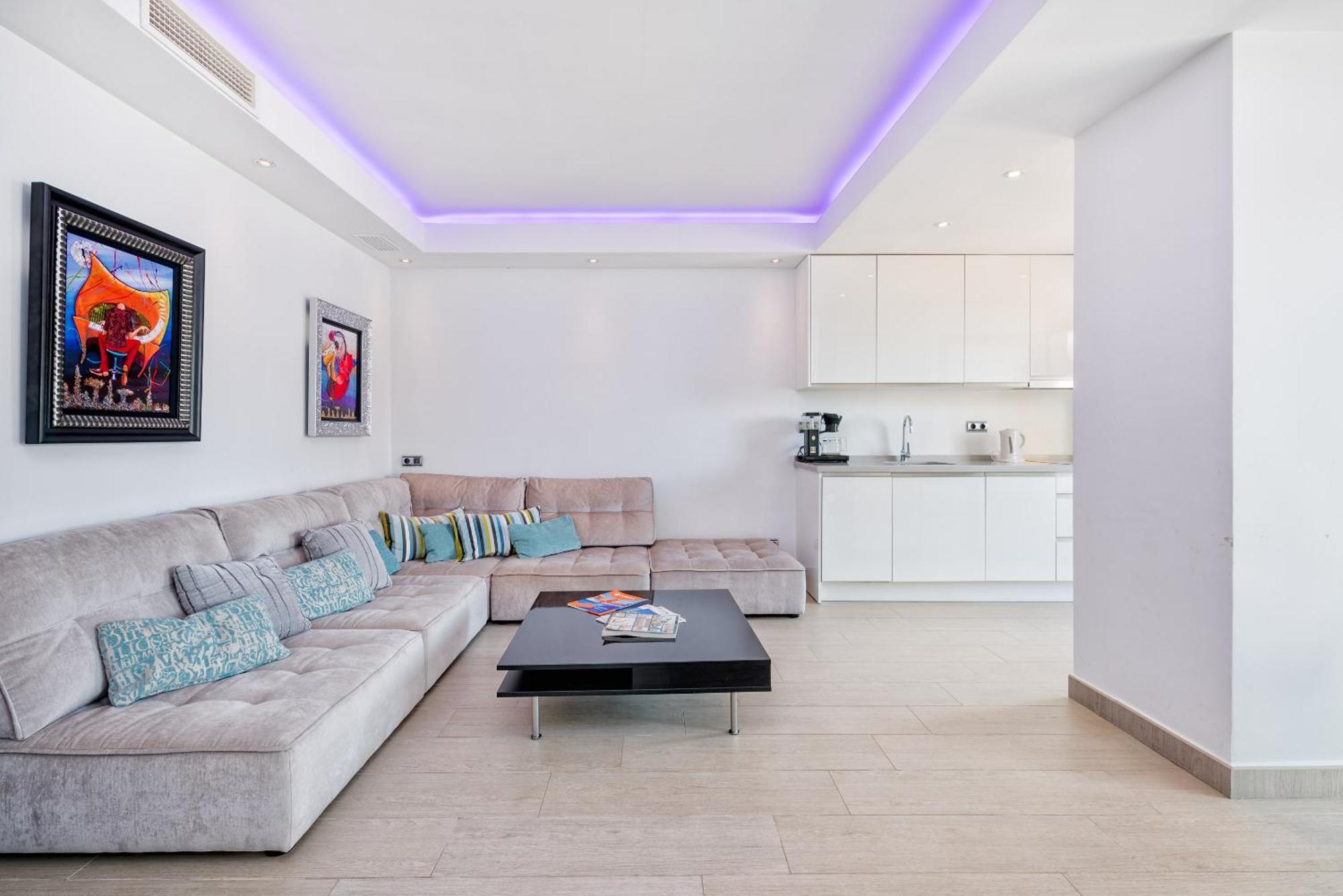 Apartamento Amazing First Line In Cabopino Marina By Costarentals - M42 Marbella